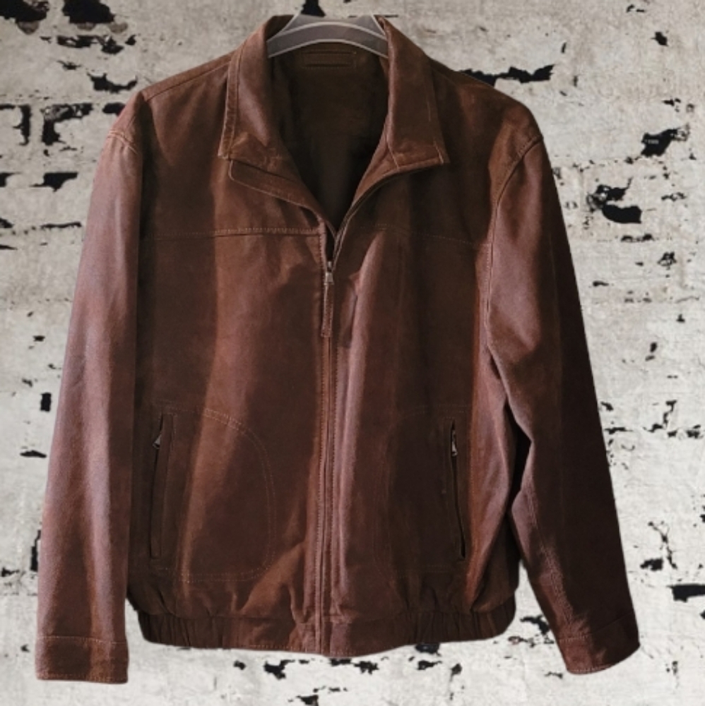 ROUNDTREE & YORKE LEATHER COAT